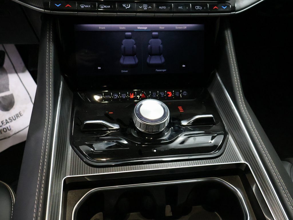 New 2025 Jeep Grand Wagoneer L Series II Obsidian w/ Quick Order Packagew 28T AWD/4WD image 15