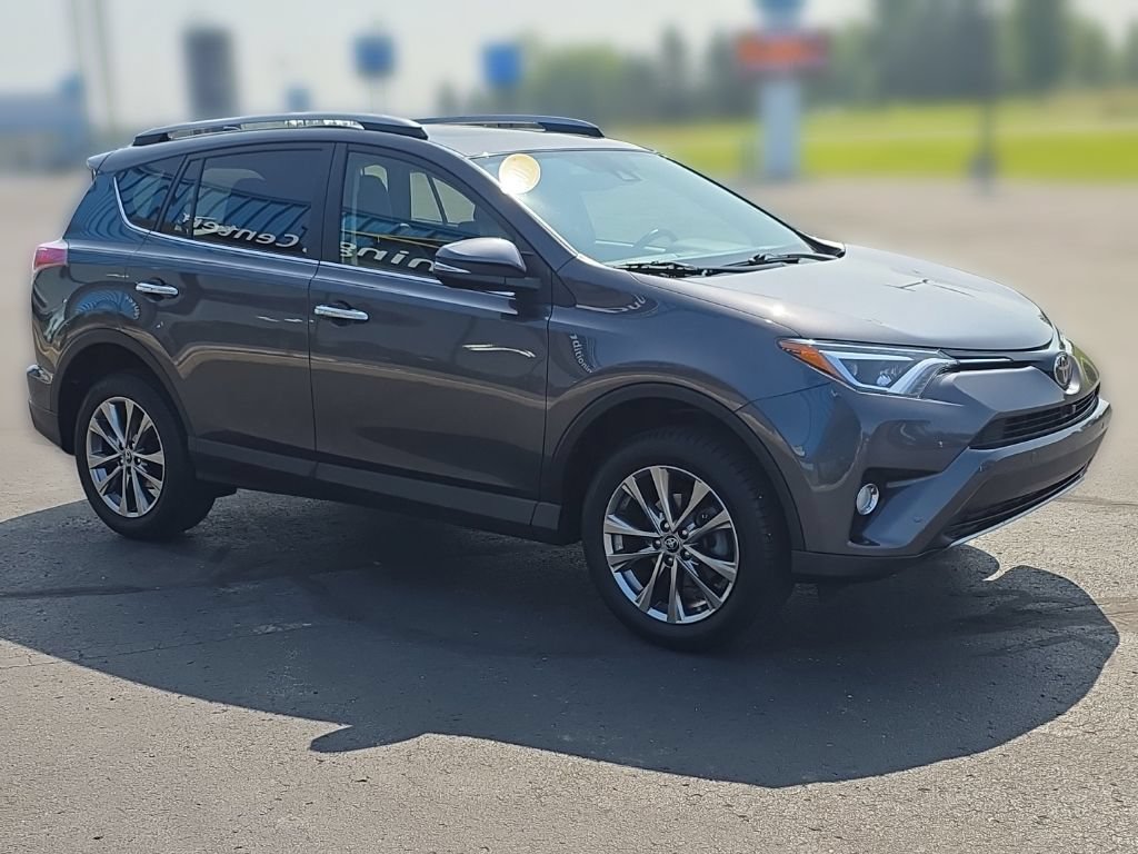 Used 2017 Toyota RAV4 Limited w/ Advanced Technology Package FWD image 5