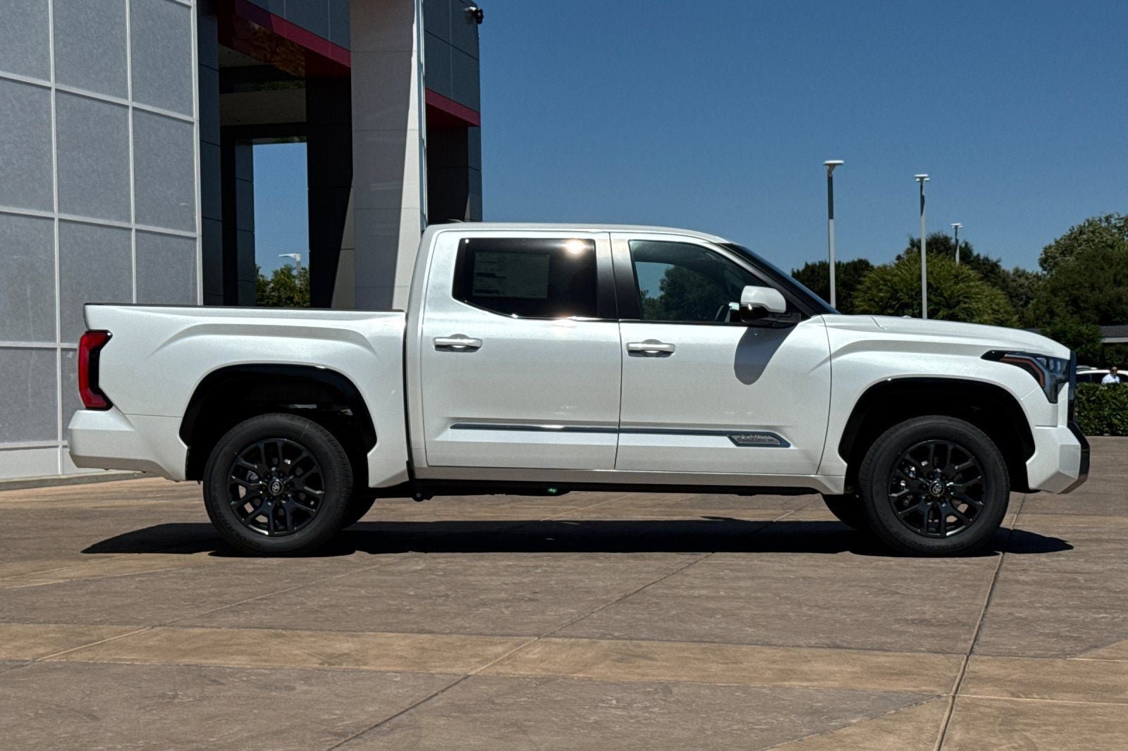 New 2026 Toyota Tundra Platinum AWD/4WD image 3