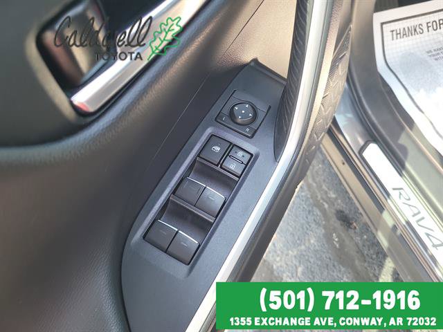 Certified 2022 Toyota RAV4 XSE AWD/4WD image 11