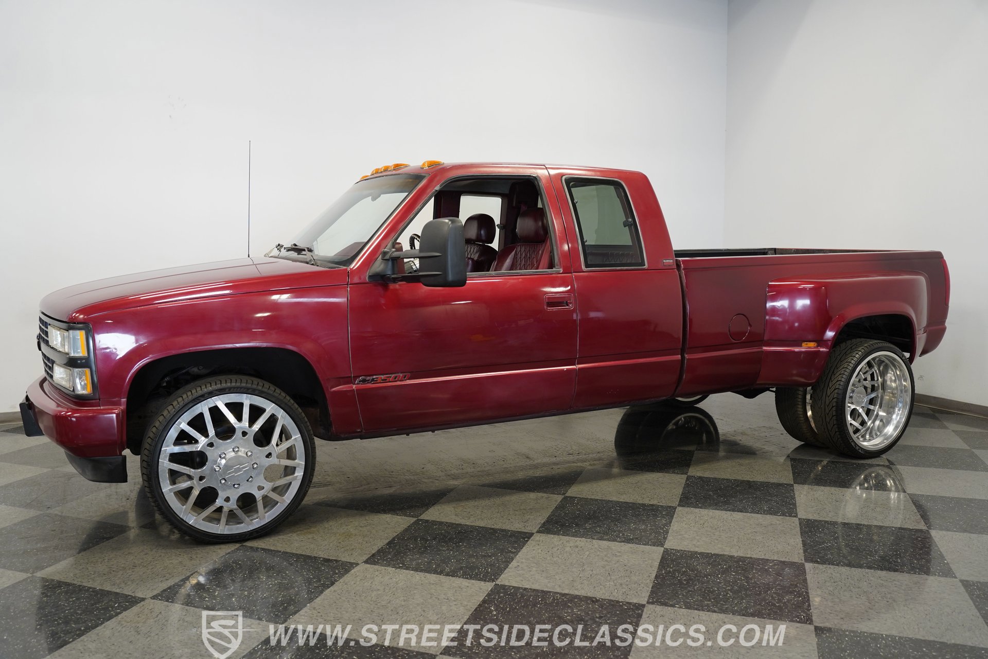 Used 1990 Chevrolet Silverado 3500 2WD Extended Cab image 6