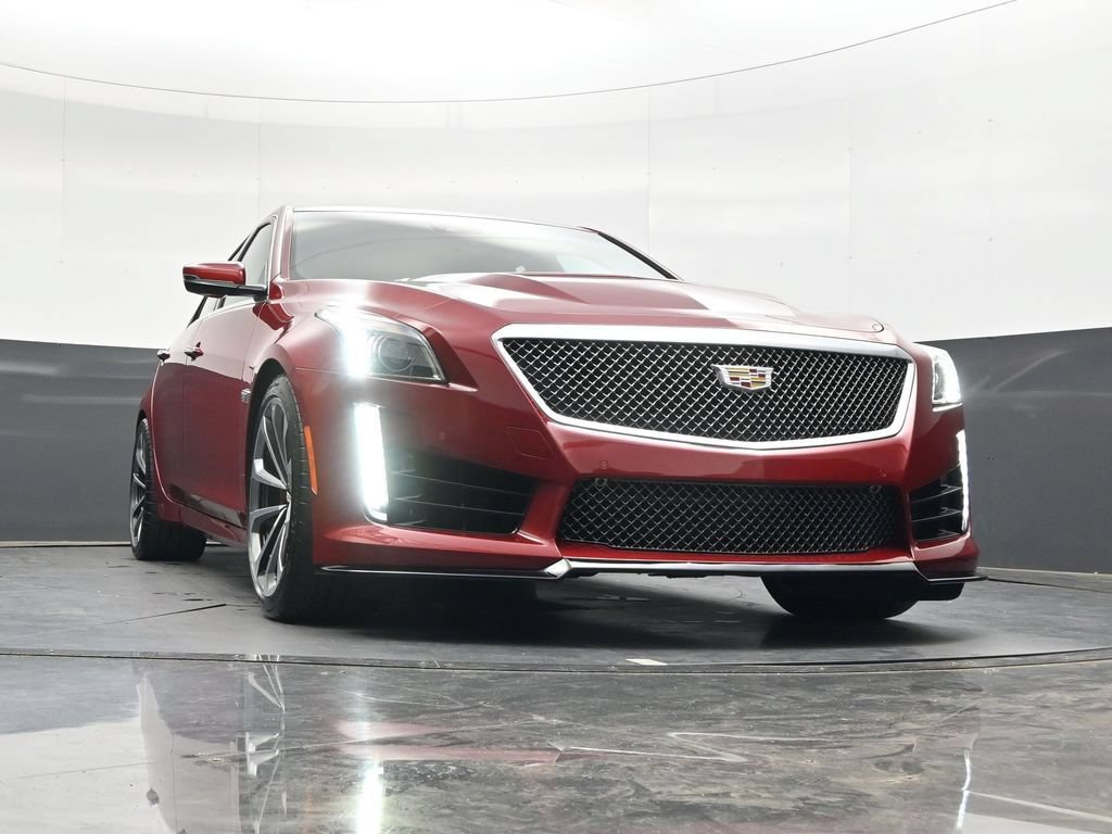Used 2016 Cadillac CTS V w/ Luxury Package RWD image 46