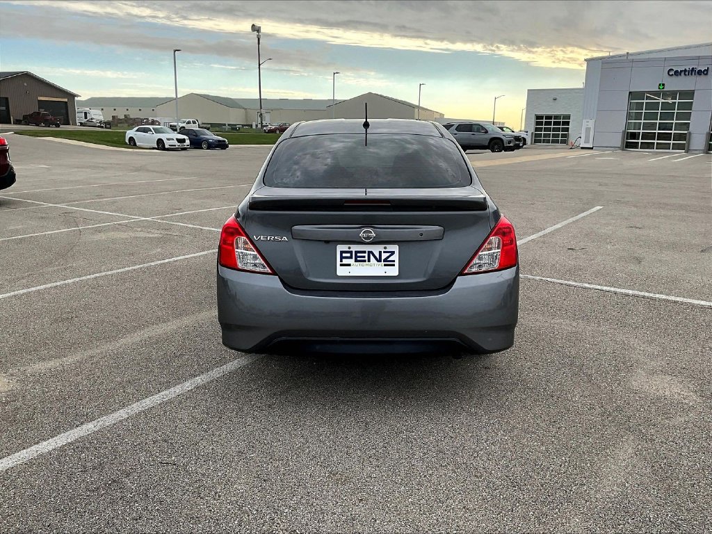Used 2019 Nissan Versa S Plus FWD image 6