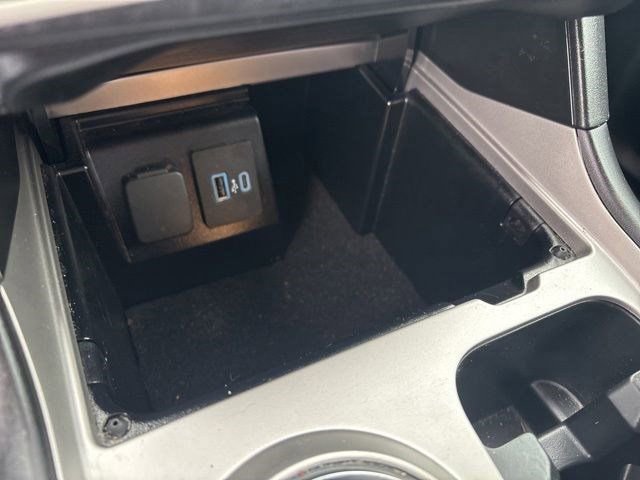 Used 2022 Ford Explorer XLT RWD image 26