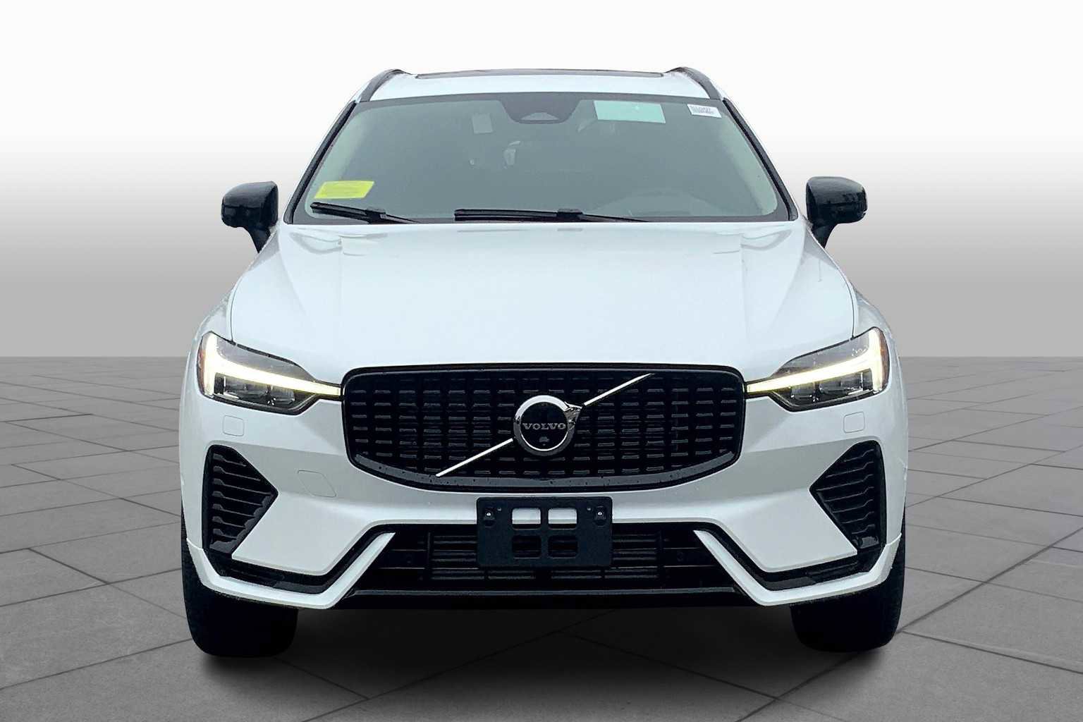 New 2025 Volvo XC60 T8 Ultra w/ Protection Package Premier image 2