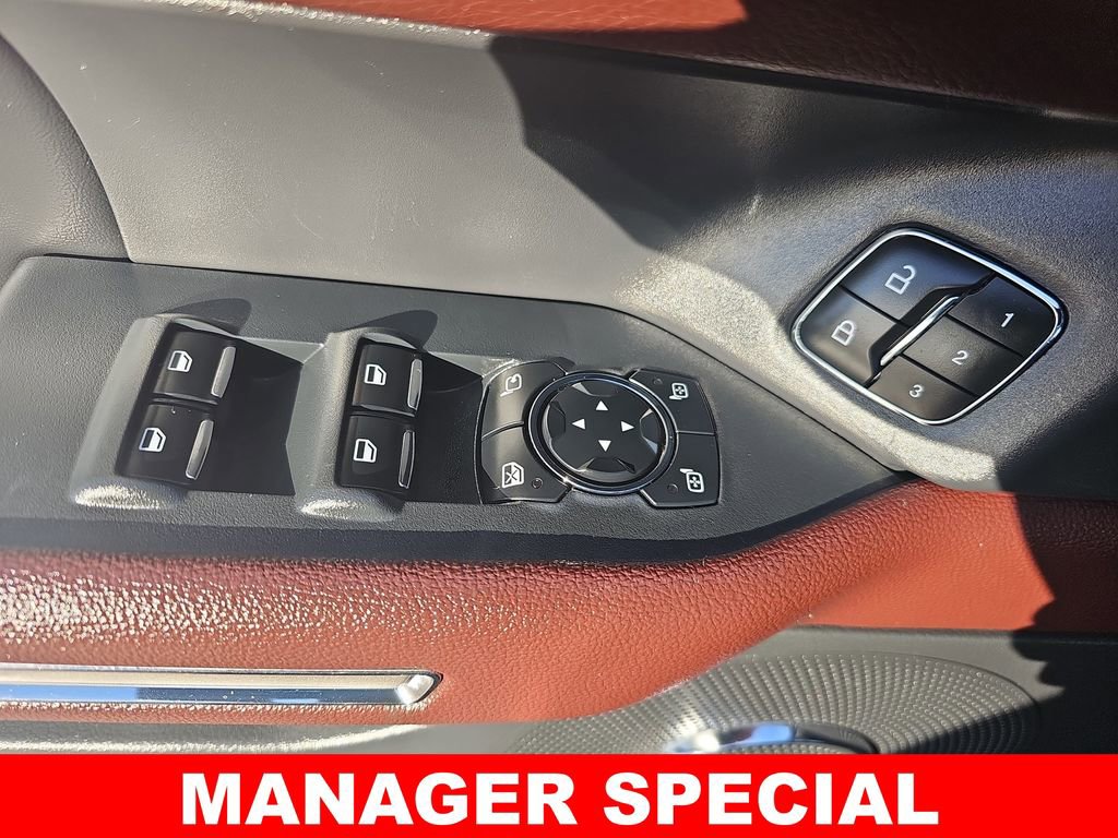 Used 2023 Ford Expedition Max Limited image 30