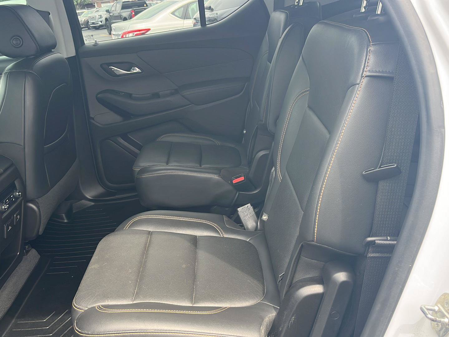 Used 2019 Chevrolet Traverse Premier AWD/4WD image 25