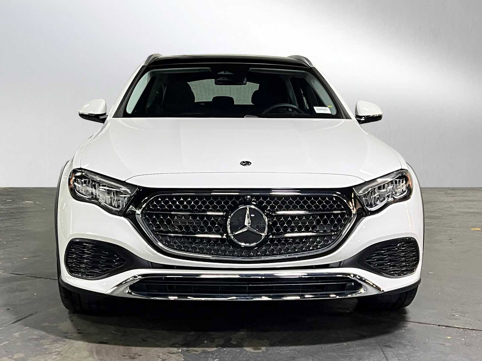 Certified 2026 Mercedes-Benz E 450 4MATIC All-Terrain Wagon image 8