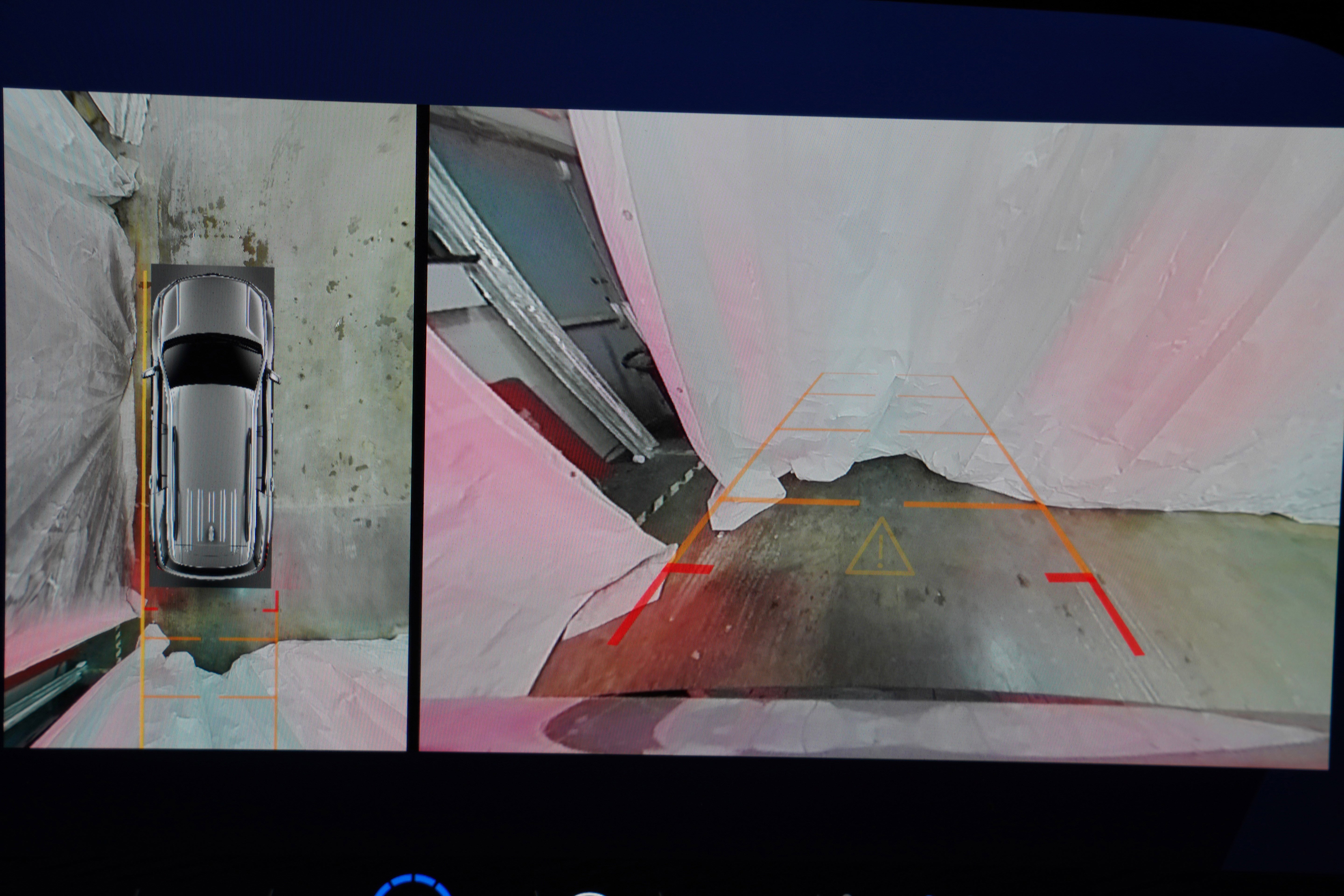 Used 2025 Chevrolet Traverse RS image 10