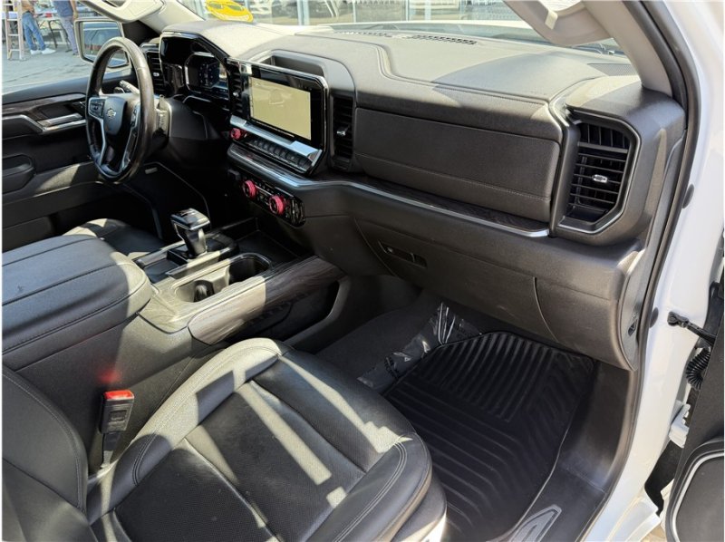 Used 2023 Chevrolet Silverado 1500 LTZ RWD image 32