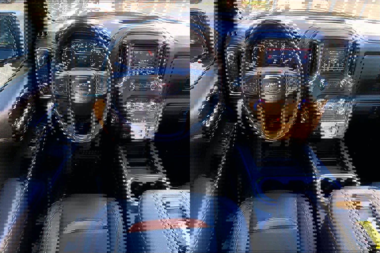 Used 2021 GMC Sierra 1500 AT4 AWD/4WD image 6