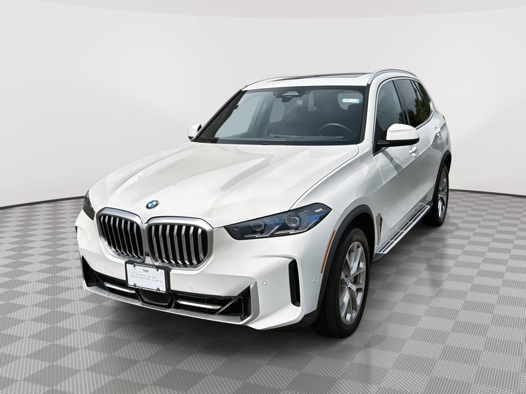 Used 2024 BMW X5 xDrive40i w/ Premium Package