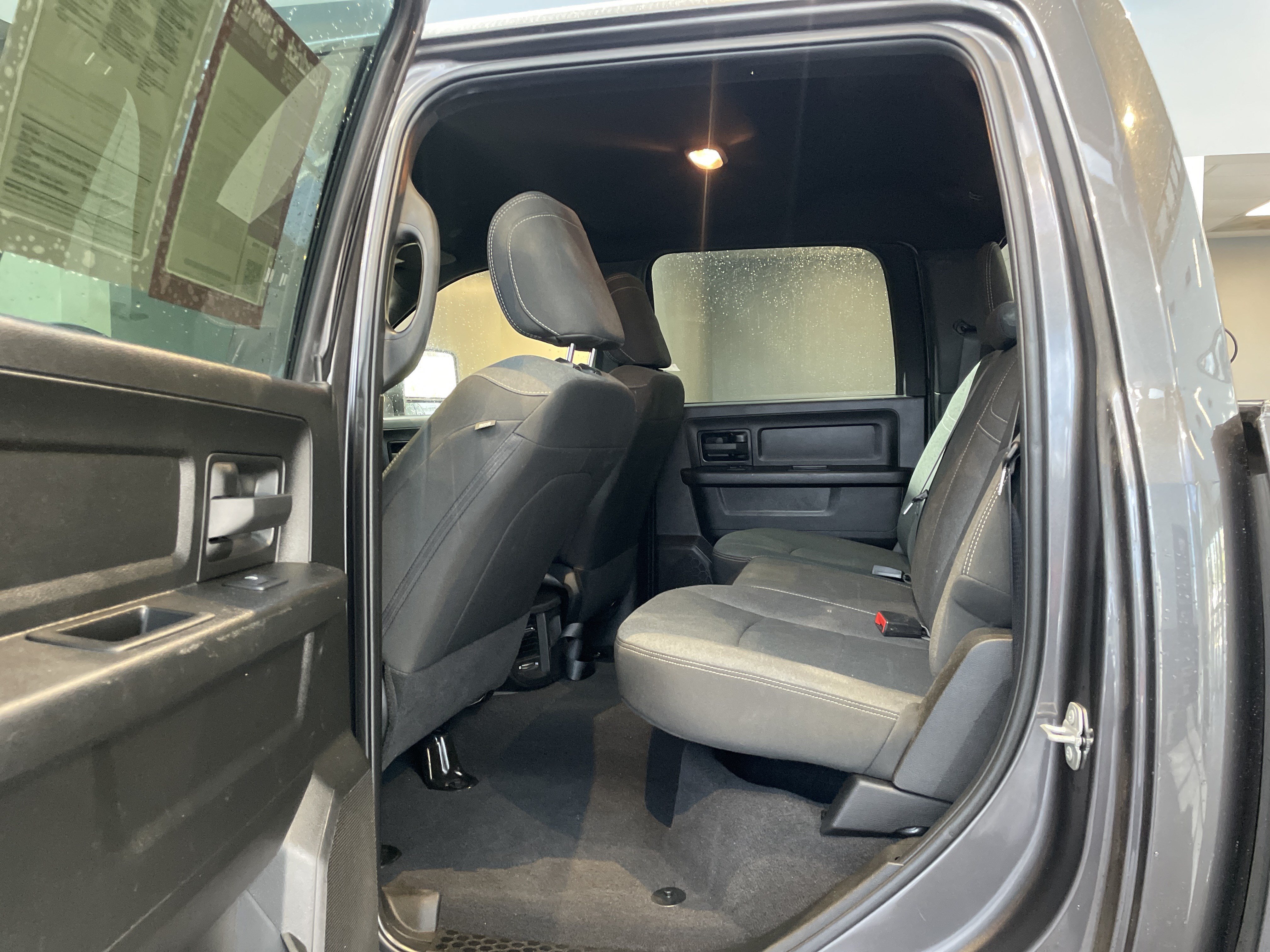 Used 2024 RAM 2500 Tradesman w/ Safety Group AWD/4WD image 33