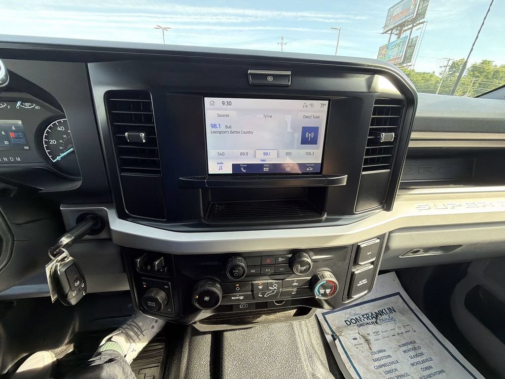 Used 2025 Ford F550 4x4 Crew Cab Super Duty image 23