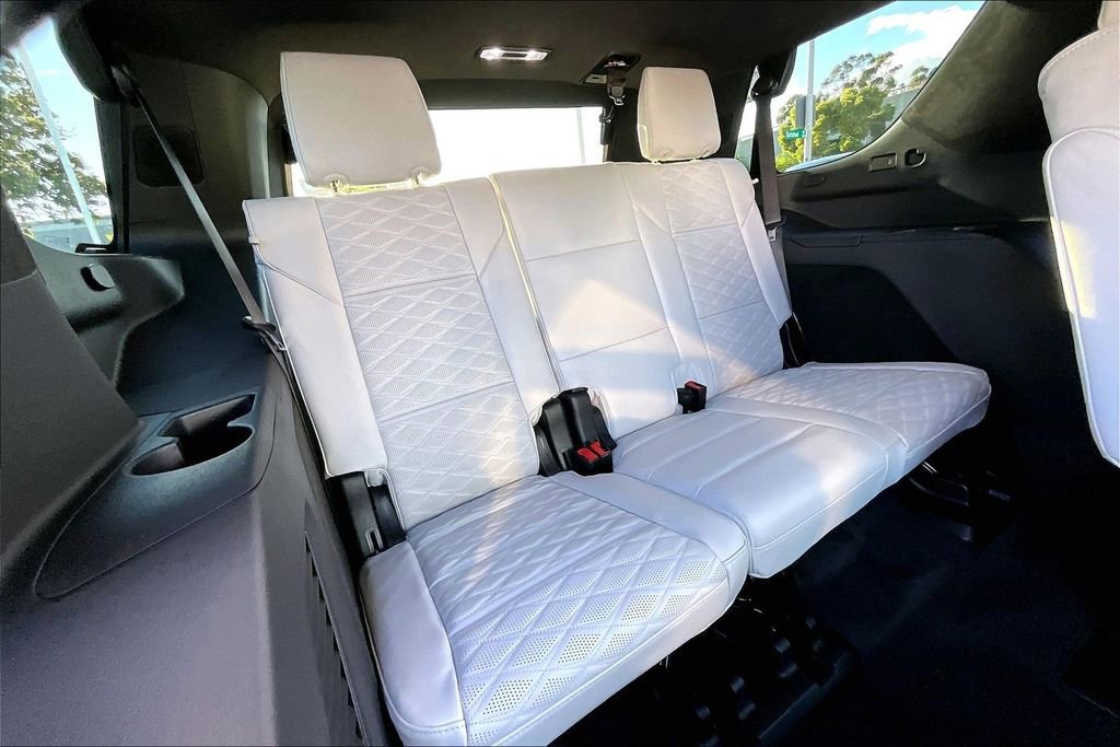 New 2026 Cadillac Escalade Platinum Sport AWD/4WD image 28