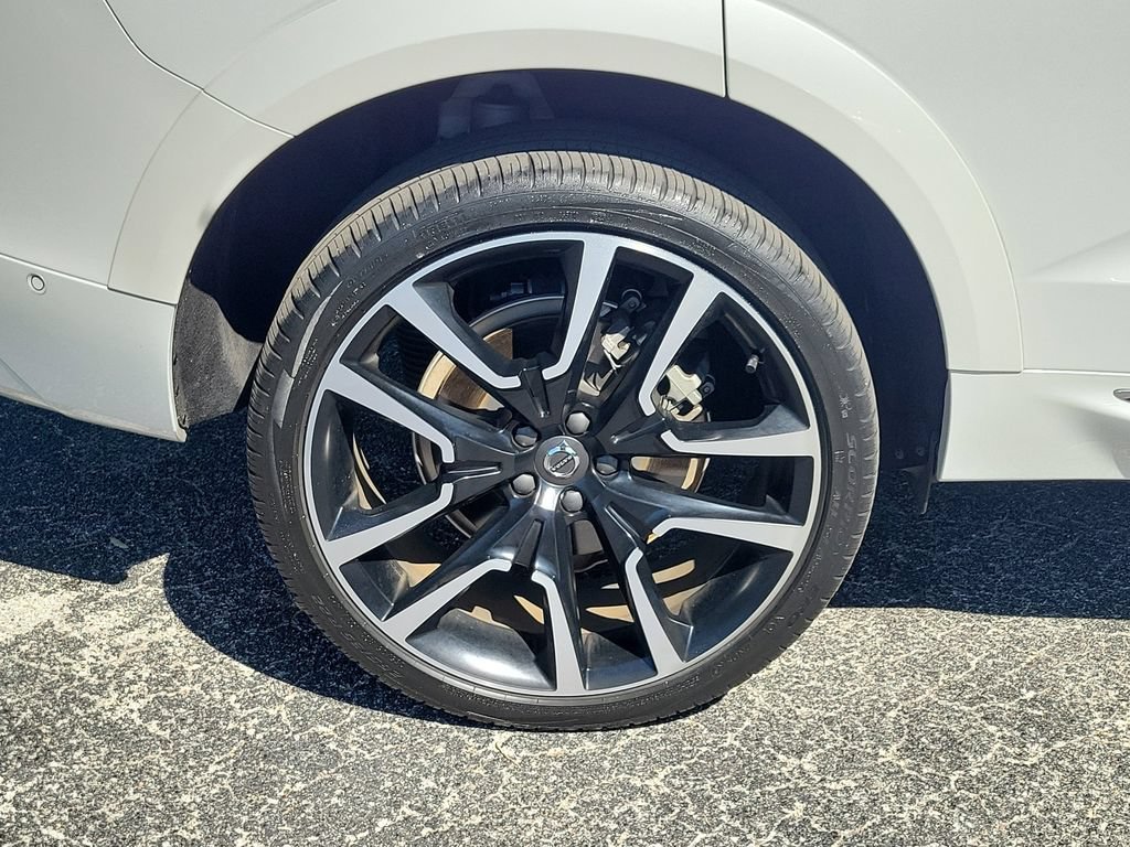 Used 2023 Volvo XC60 T8 Ultimate w/ Climate Package AWD/4WD image 12