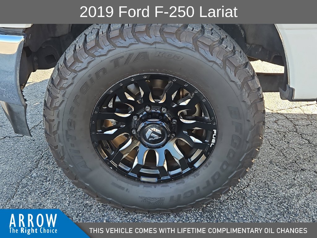 Used 2019 Ford F250 Lariat w/ Lariat Ultimate Package AWD/4WD image 17