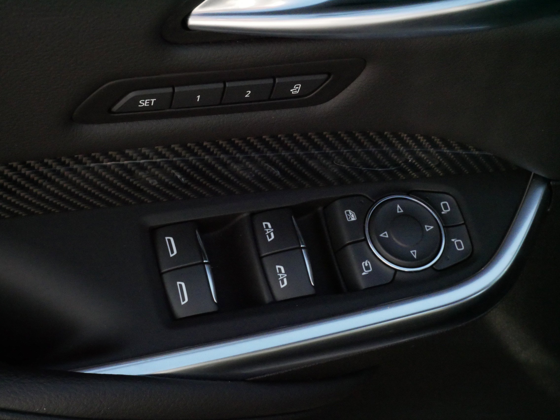 Used 2023 Cadillac XT4 Sport w/ Cold Weather Package image 19