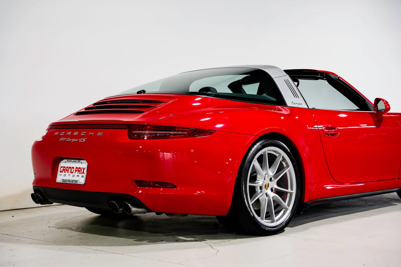 Used 2015 Porsche 911 Targa 4S AWD/4WD image 39