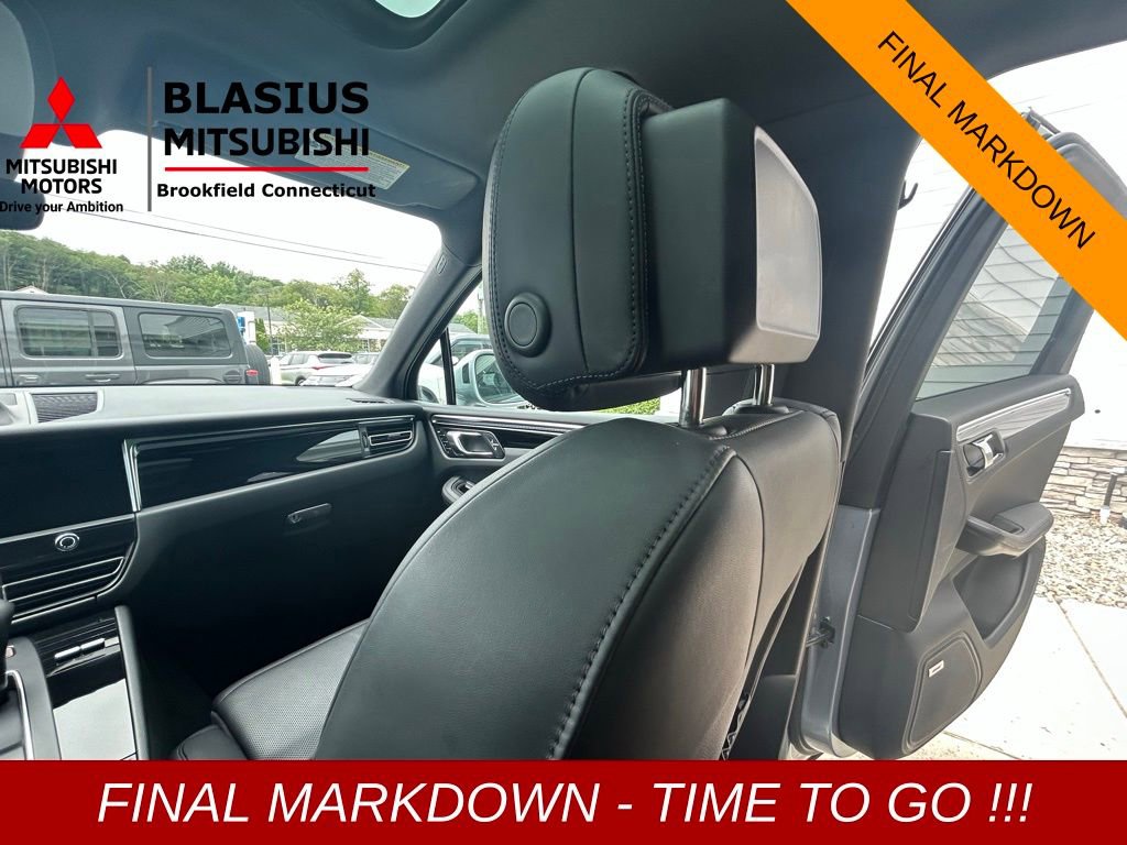 Used 2022 Porsche Macan image 47