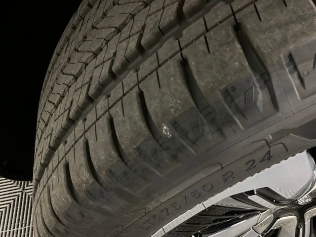 New 2025 Cadillac Escalade IQ Luxury 1 w/ Smart Trailering package image 41