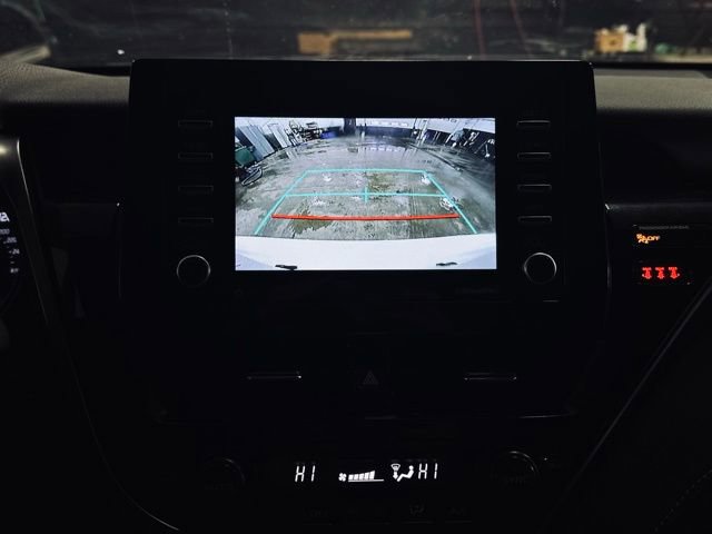 Used 2024 Toyota Camry SE image 30