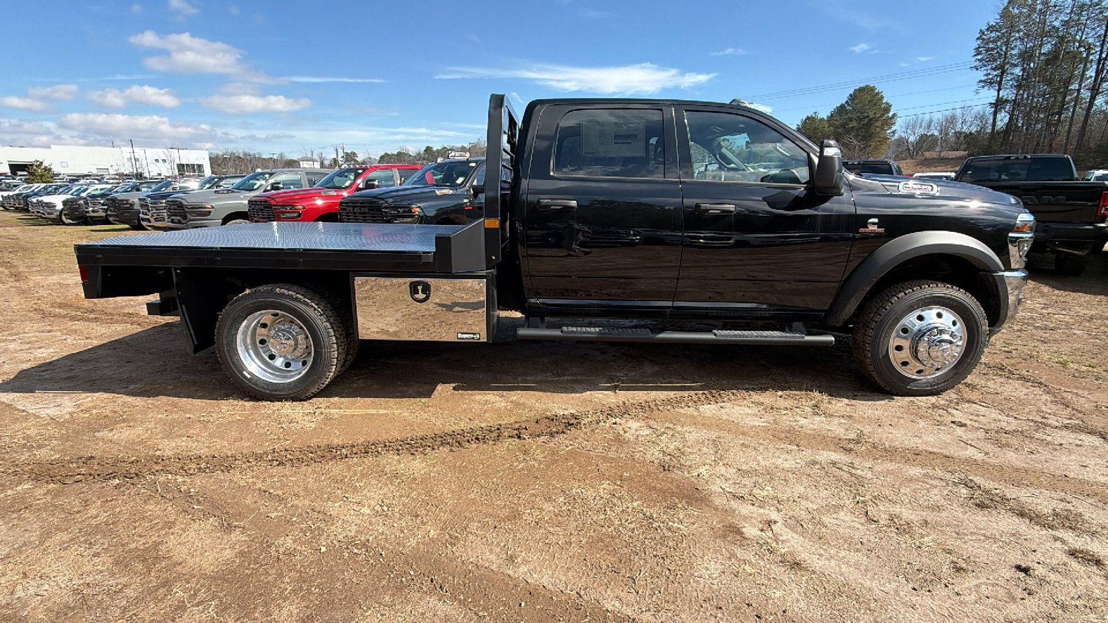 New 2026 RAM 4500 Tradesman w/ Chrome Appearance Group AWD/4WD image 7