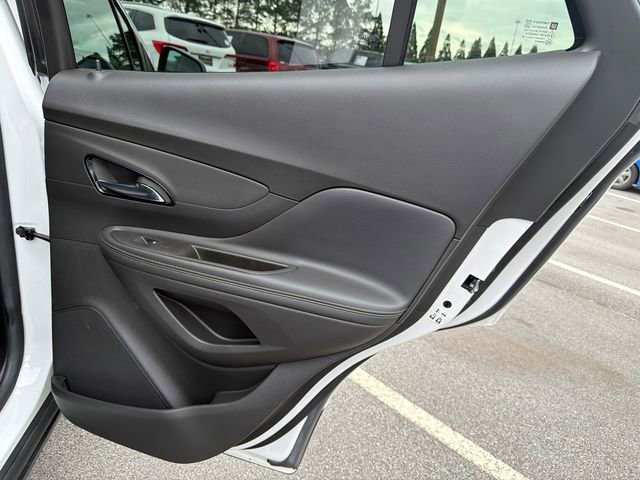 Used 2022 Buick Encore Preferred w/ Safety Package image 16
