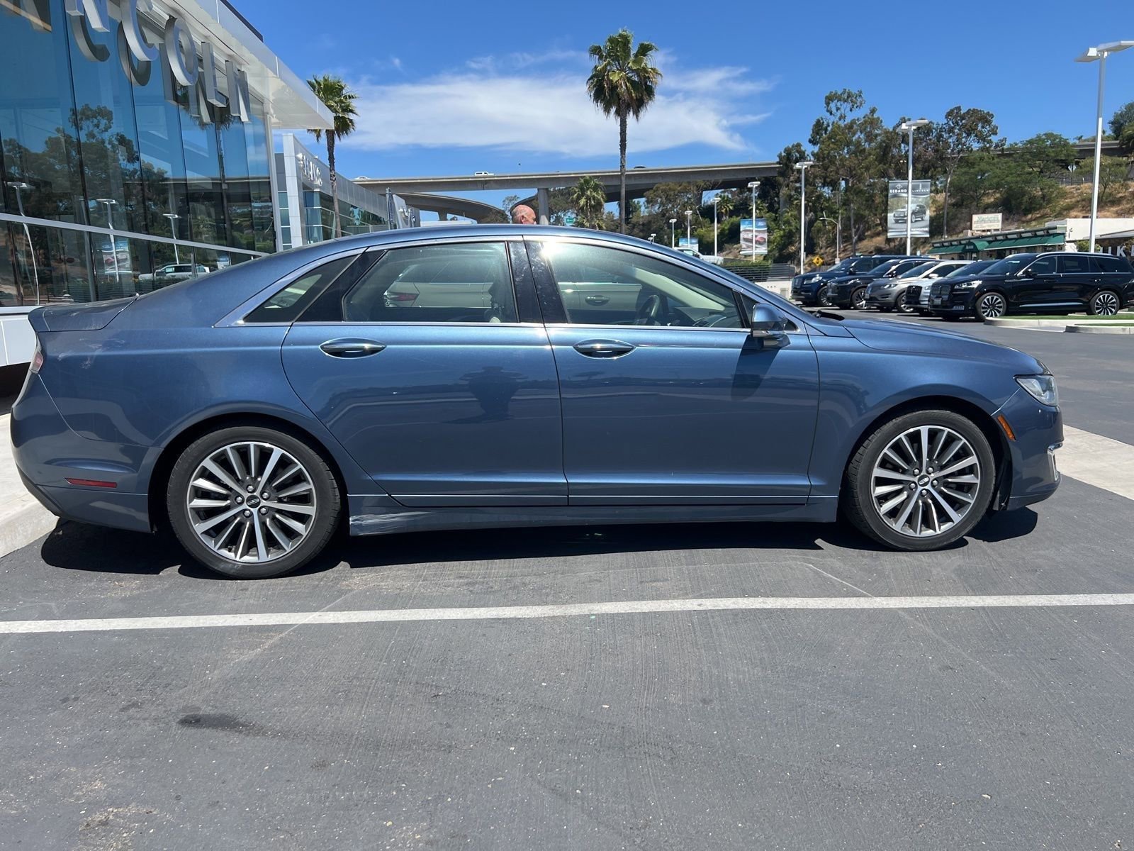 Used 2019 Lincoln MKZ Reserve image 10