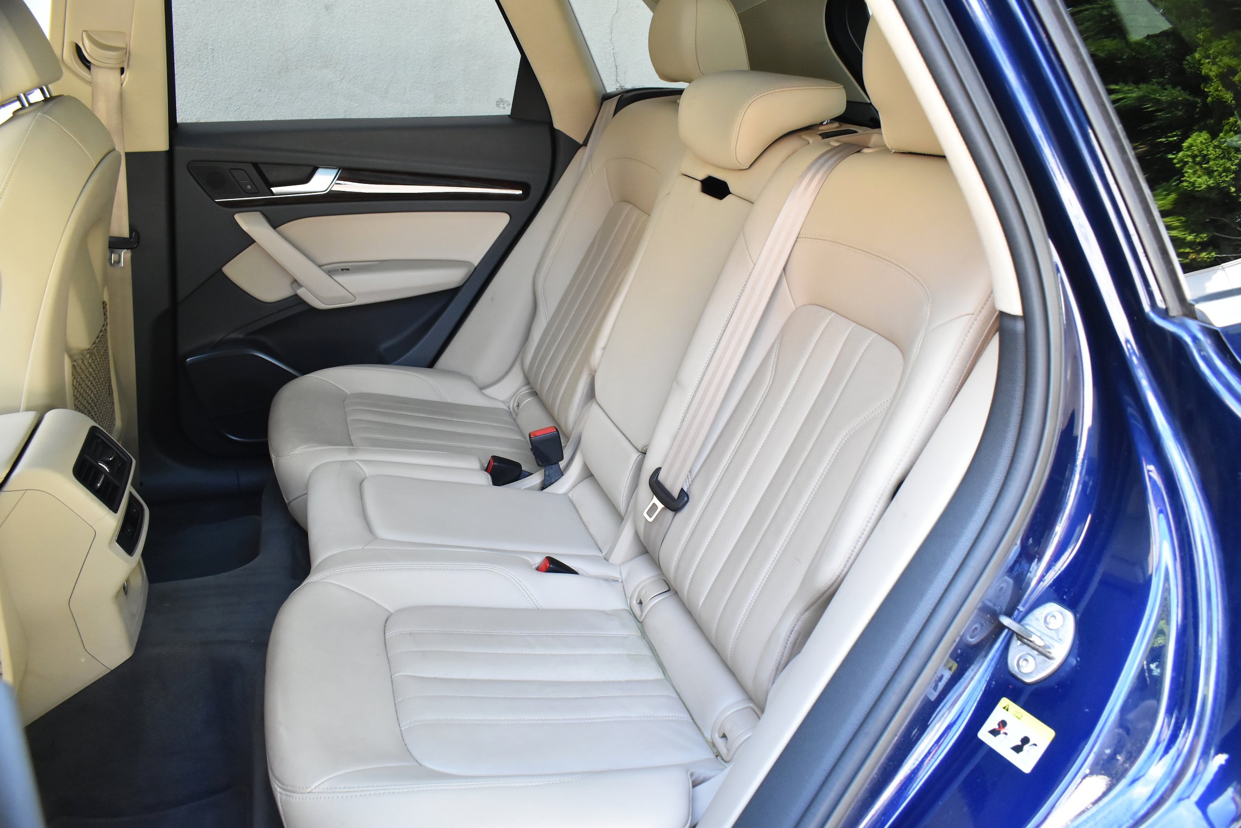 Used 2020 Audi Q5 2.0T Premium w/ Convenience Package AWD/4WD image 19