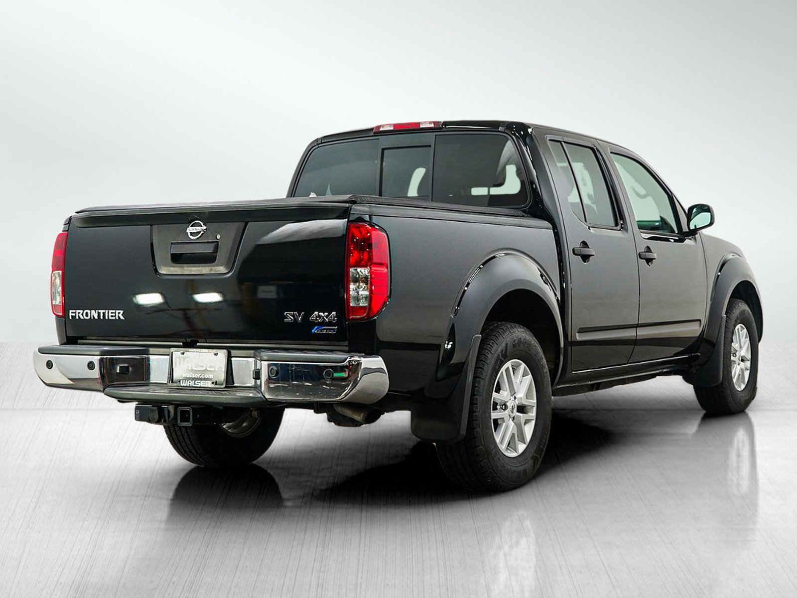 Used 2017 Nissan Frontier SV w/ SV Value Truck Package AWD/4WD image 5