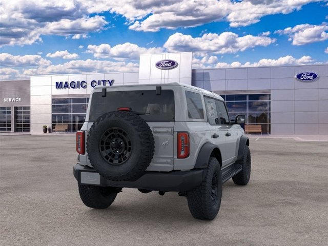 New 2026 Ford Bronco Outer Banks w/ Sasquatch Package AWD/4WD image 8