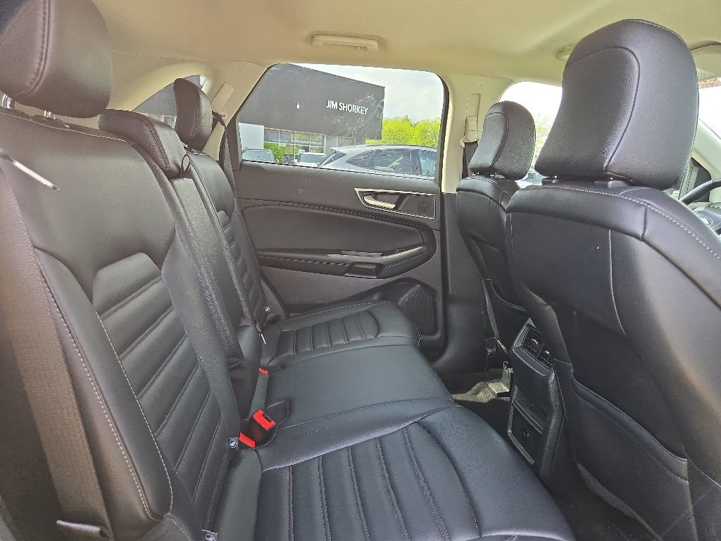 Used 2024 Ford Edge SEL AWD/4WD image 33