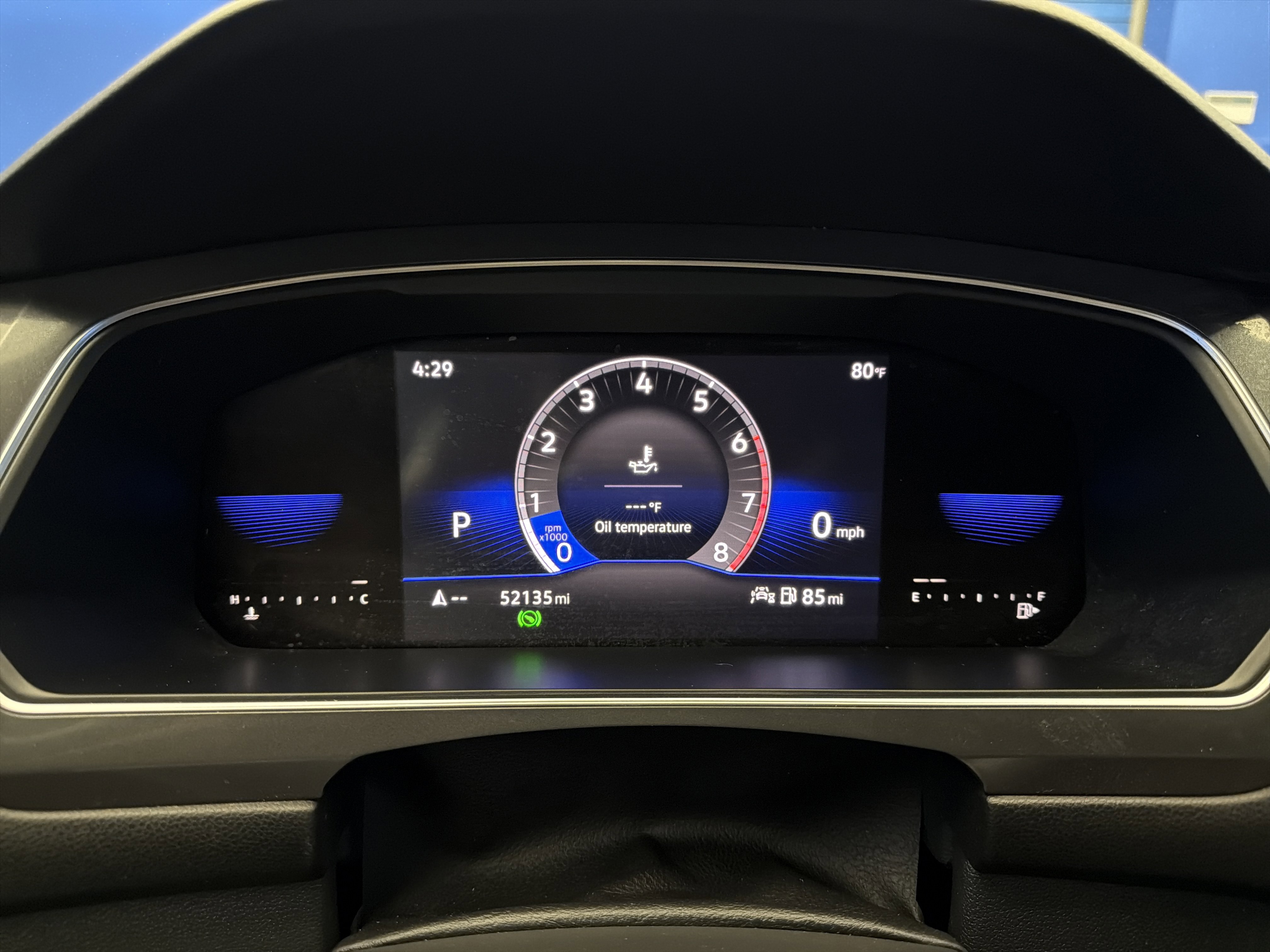 Used 2023 Volkswagen Tiguan SE w/ Panoramic Sunroof Package FWD image 18