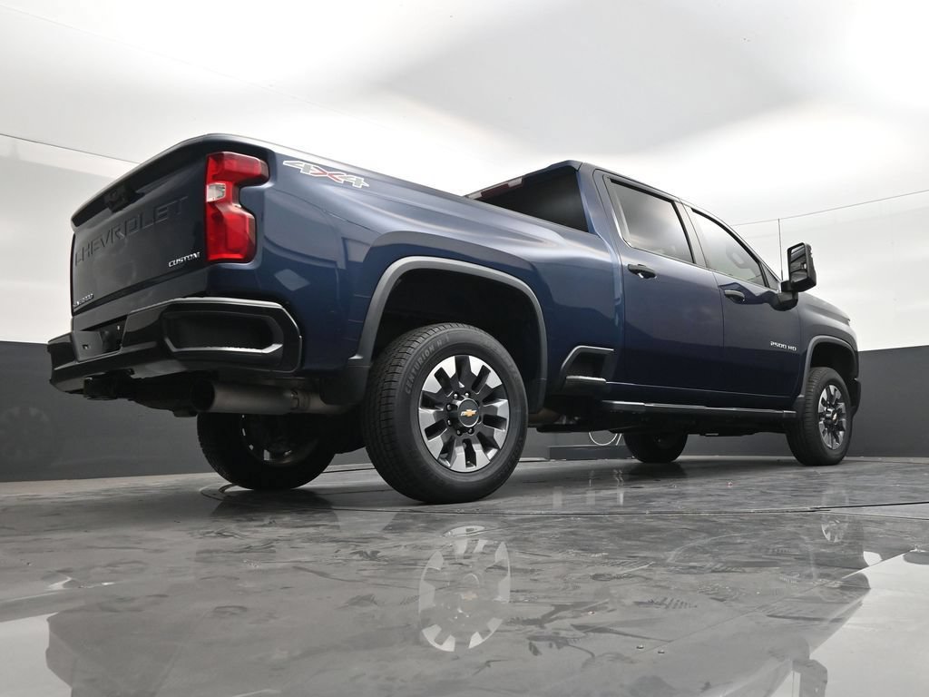 Used 2021 Chevrolet Silverado 2500 Custom w/ Custom Value Package AWD/4WD image 24