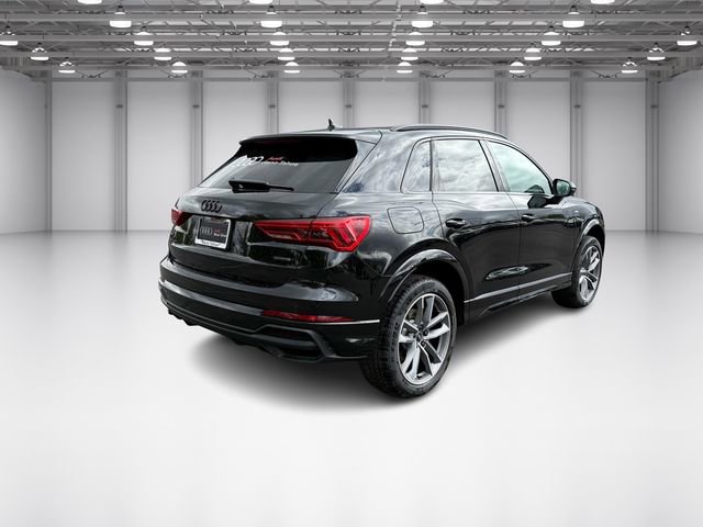 Certified 2025 Audi Q3 2.0T Premium image 7