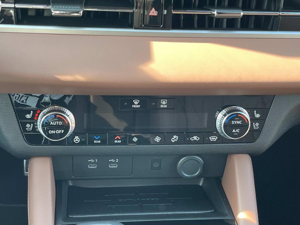 New 2026 Mitsubishi Outlander SEL image 23