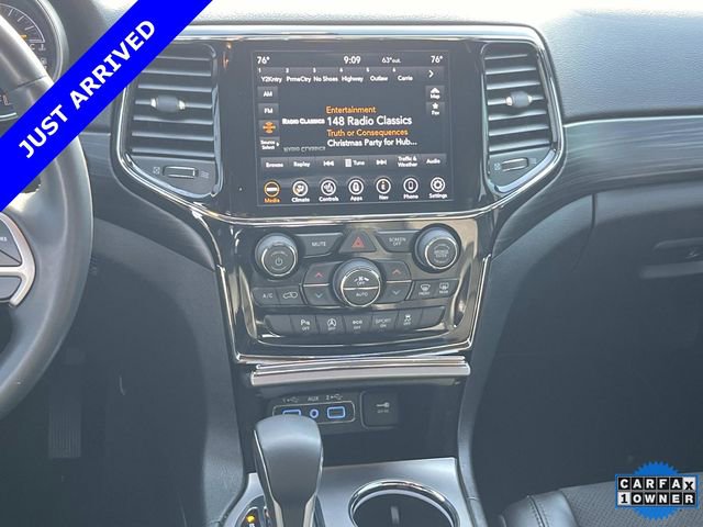 Certified 2022 Jeep Grand Cherokee Laredo X image 16