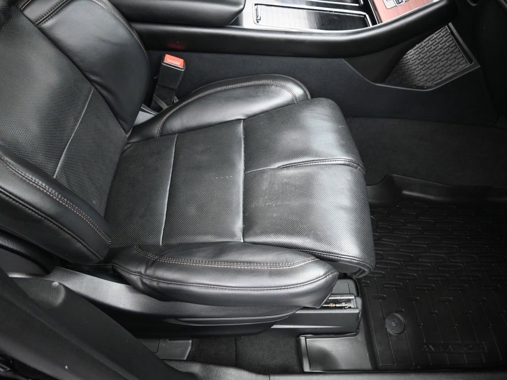 Used 2023 Lincoln Aviator Reserve w/ Equipment Group 201A image 40