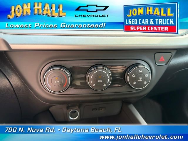 Used 2025 Chevrolet Trax LS w/ Driver Confidence Package image 18