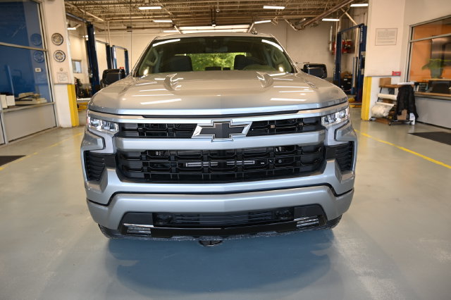 New 2026 Chevrolet Silverado 1500 RST w/ RST Select Package AWD/4WD image 2