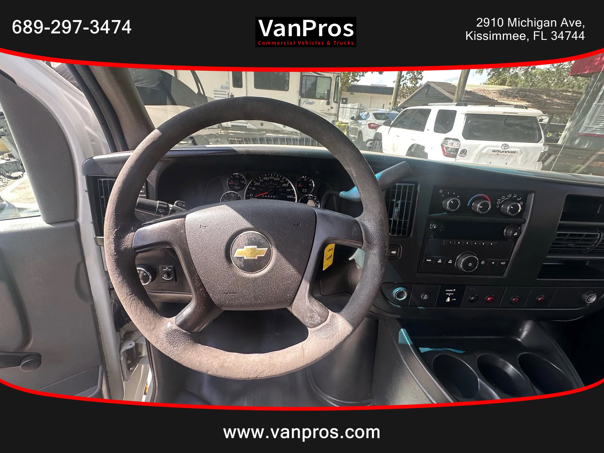 Used 2012 Chevrolet Express 2500 image 10