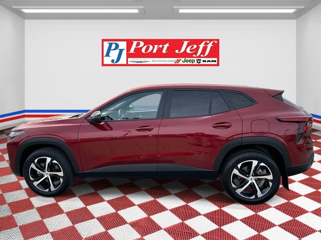 Used 2024 Chevrolet Trax RS w/ Driver Confidence Package FWD image 6