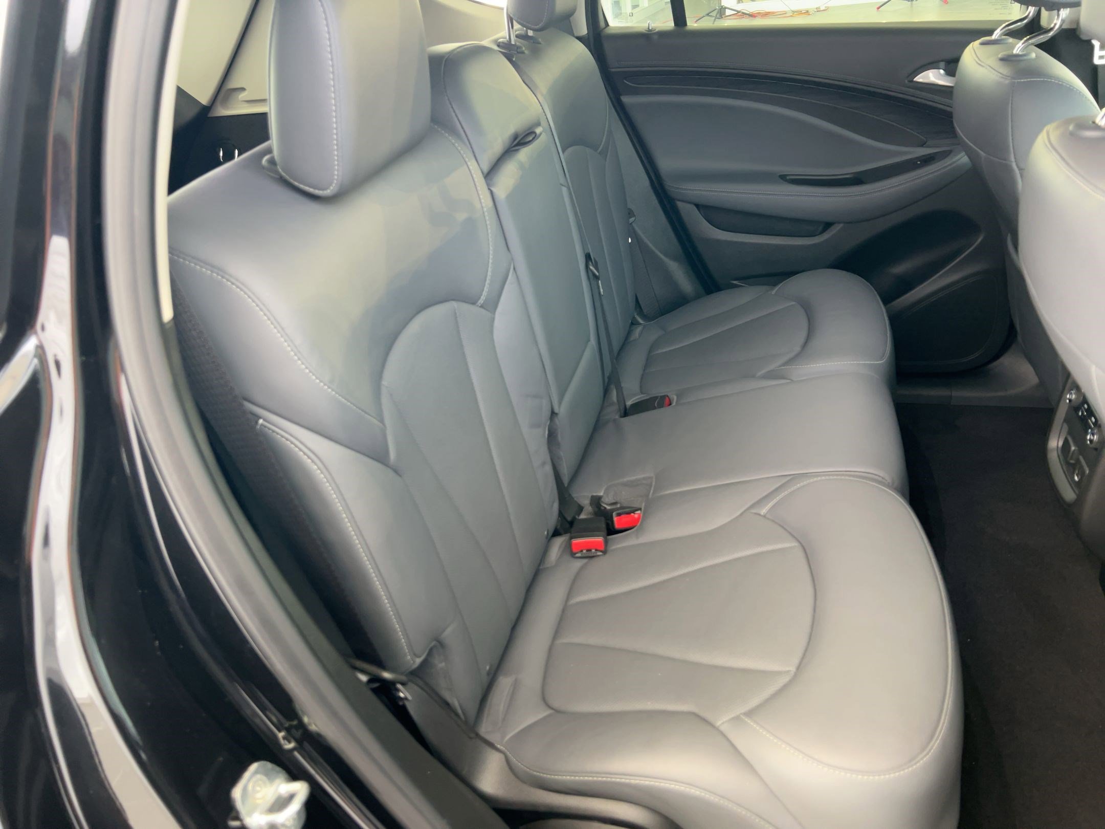 Used 2020 Buick Envision Essence w/ LPO, Cargo Package image 24