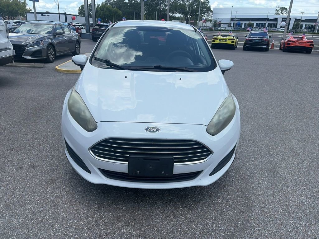 Used 2016 Ford Fiesta SE FWD image 2