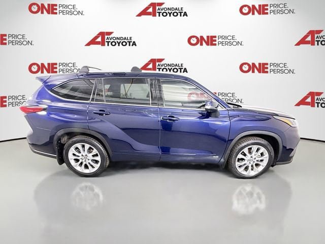 Used 2023 Toyota Highlander Limited AWD/4WD image 8