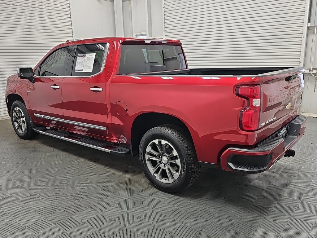 Used 2023 Chevrolet Silverado 1500 High Country RWD image 6