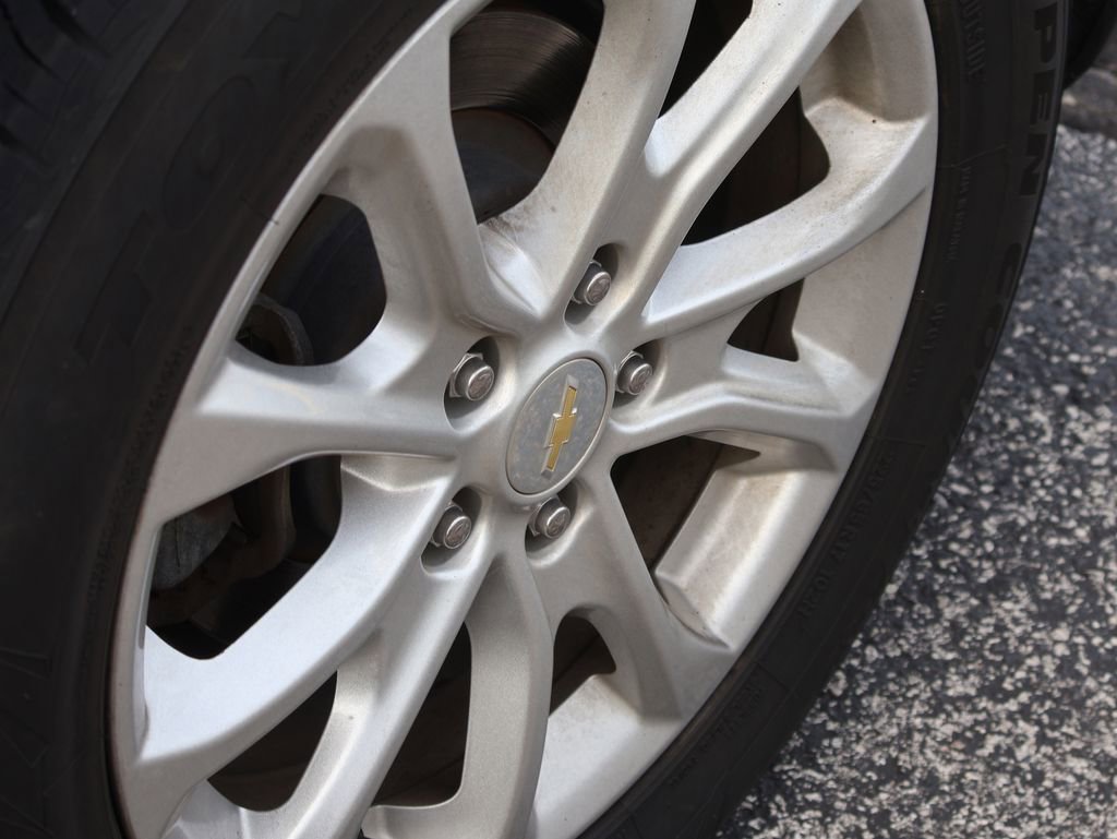 Used 2018 Chevrolet Equinox LT image 20