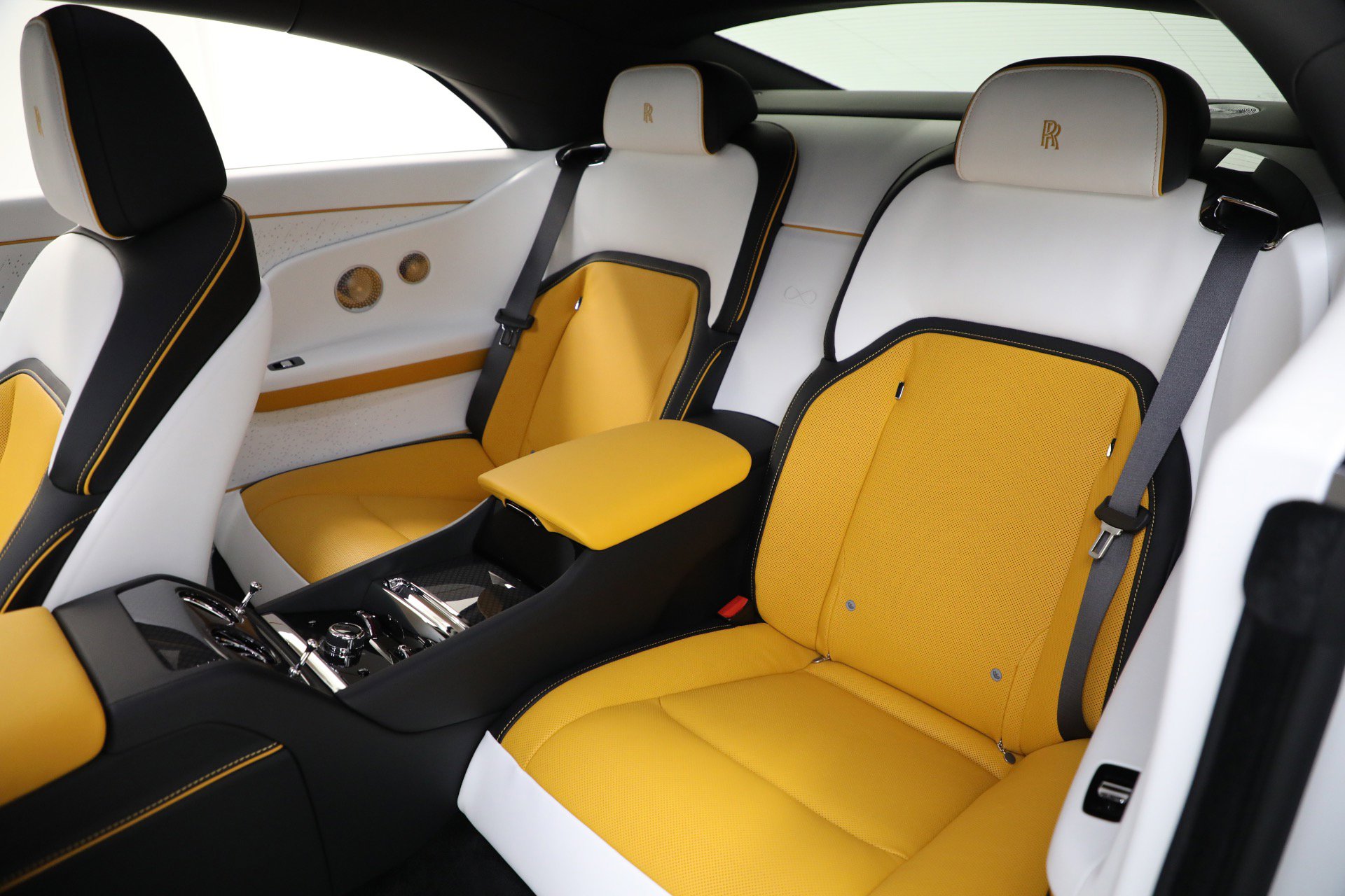 Certified 2025 Rolls-Royce Spectre Black Badge image 16