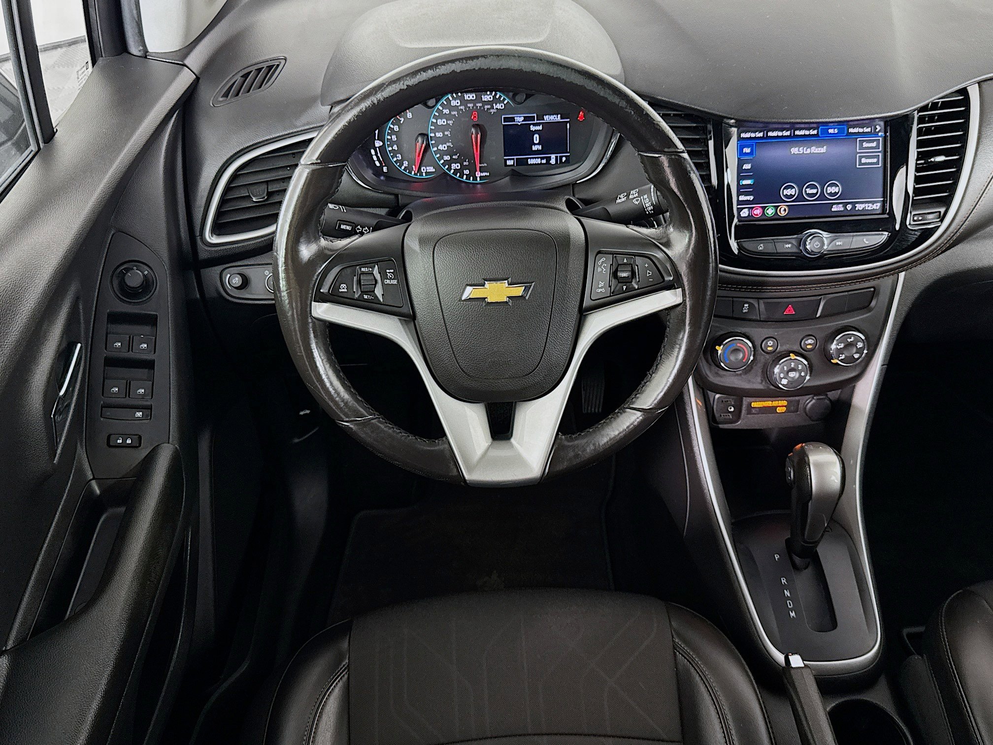 Used 2022 Chevrolet Trax LT w/ Driver Confidence Package AWD/4WD image 16